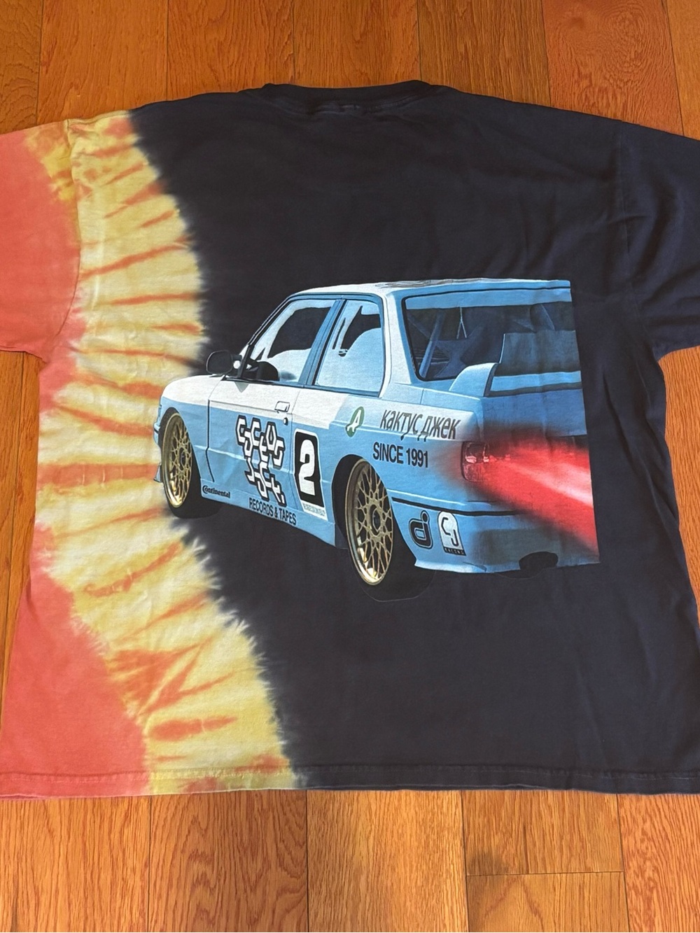 Cactus Jack by Travis Scott Men's Hot Wheels Tie-Dye Graphic Crewneck Tee
